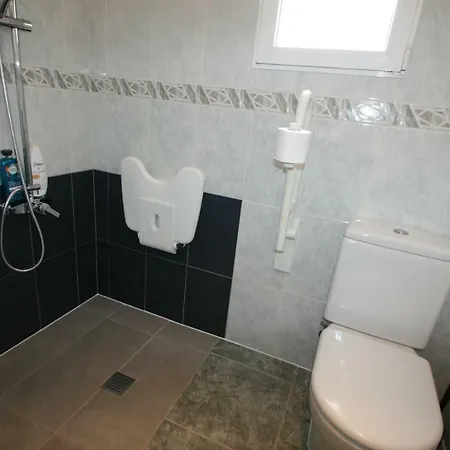 Residencia Thomas * Els Poblets